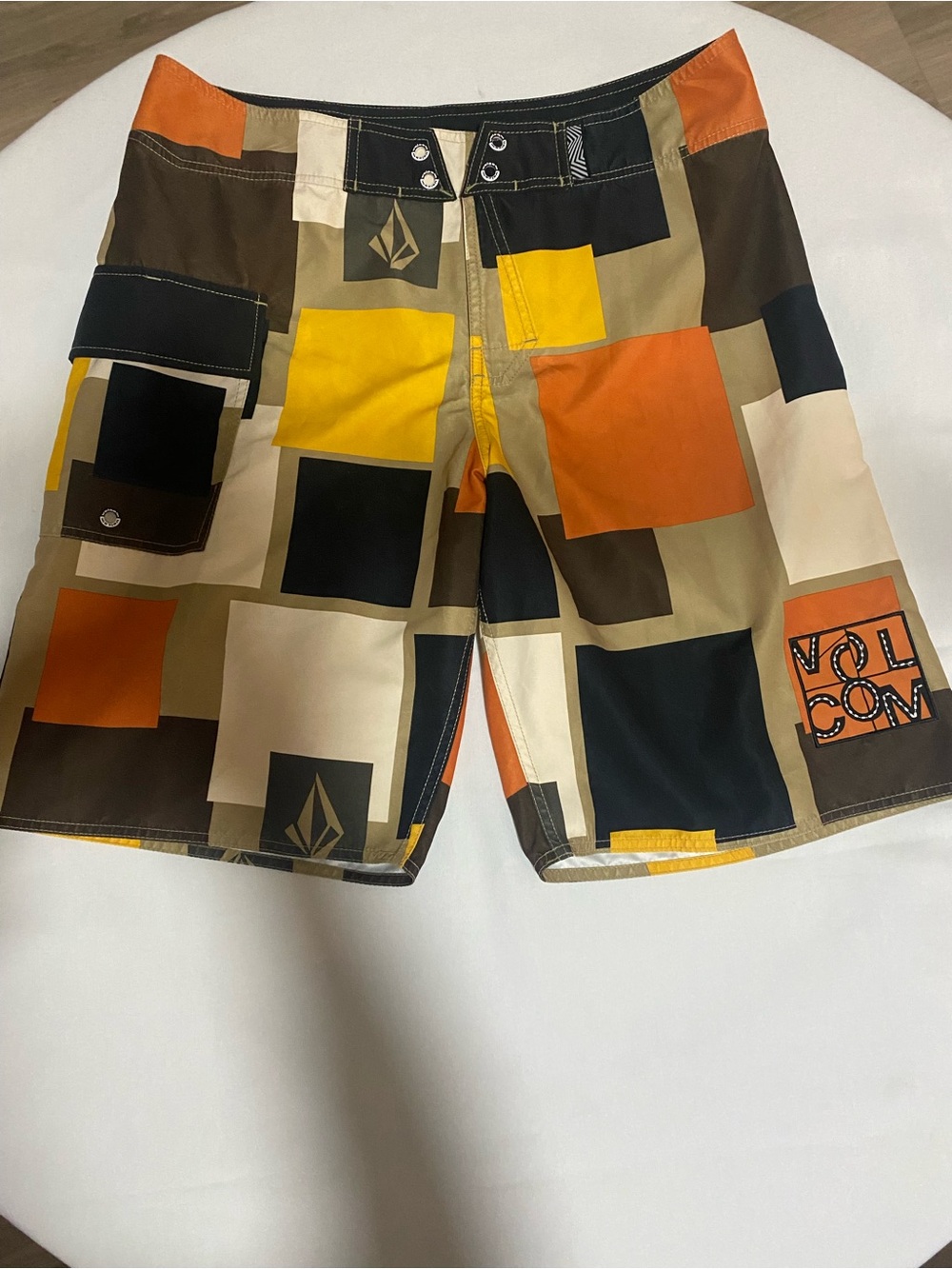 Y2K Volcom Men’s Board Shorts